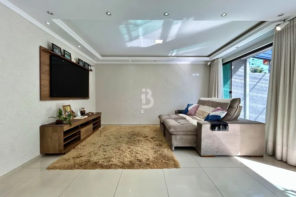 Sobrado, 4 quartos, 137 m² - Foto 1
