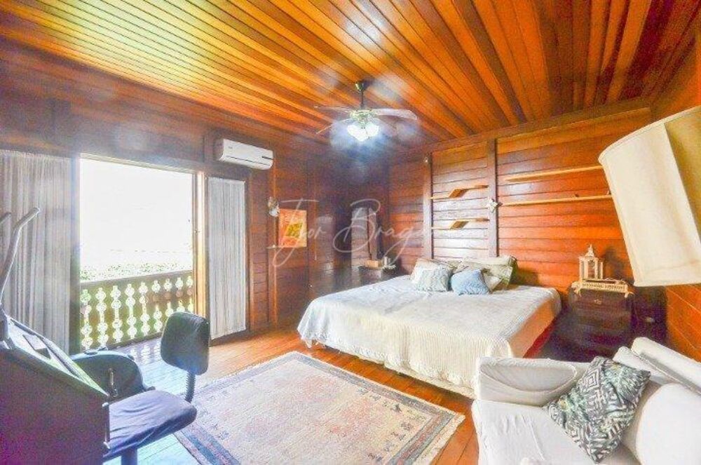 Casa, 3 quartos, 252 m² - Foto 3