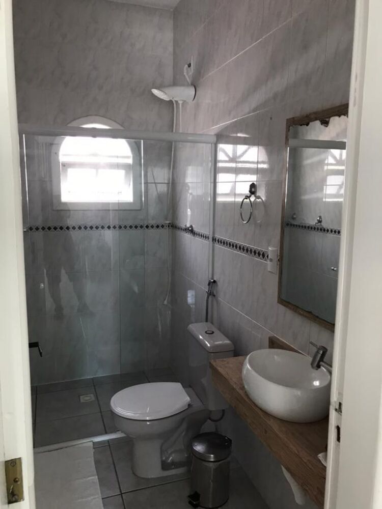 Casa, 4 quartos, 241 m² - Foto 3