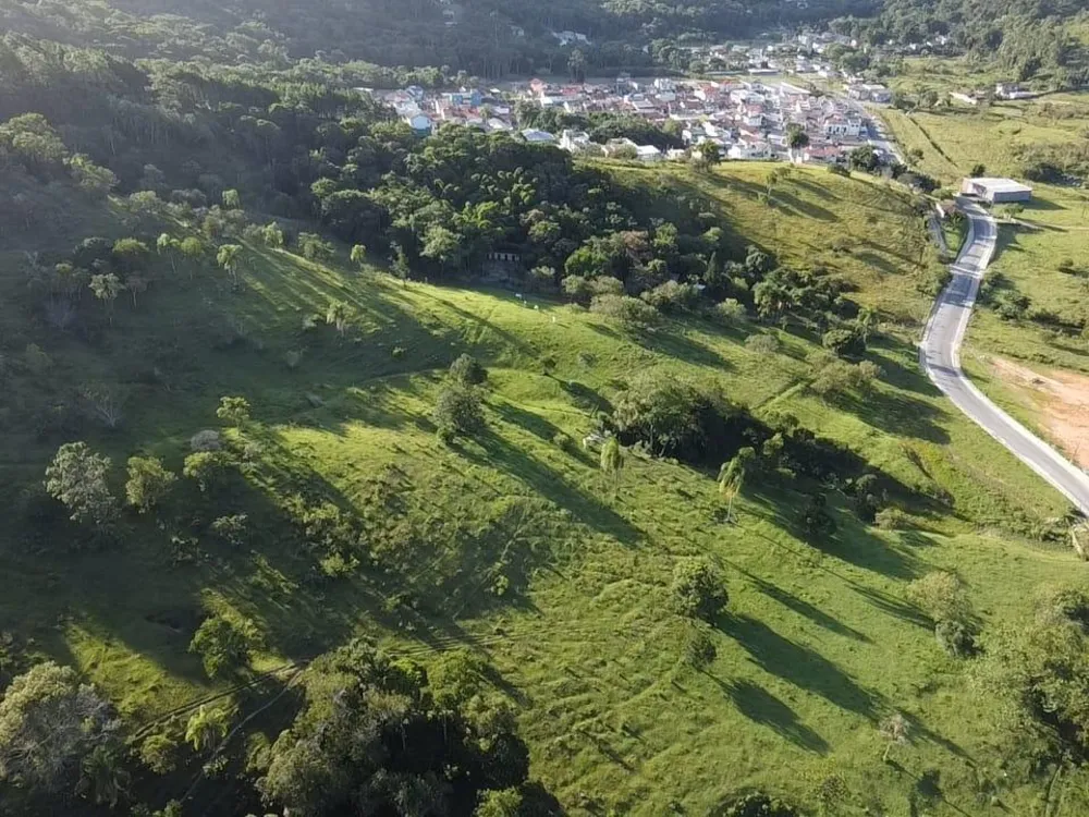 Terreno, 16 hectares - Foto 1