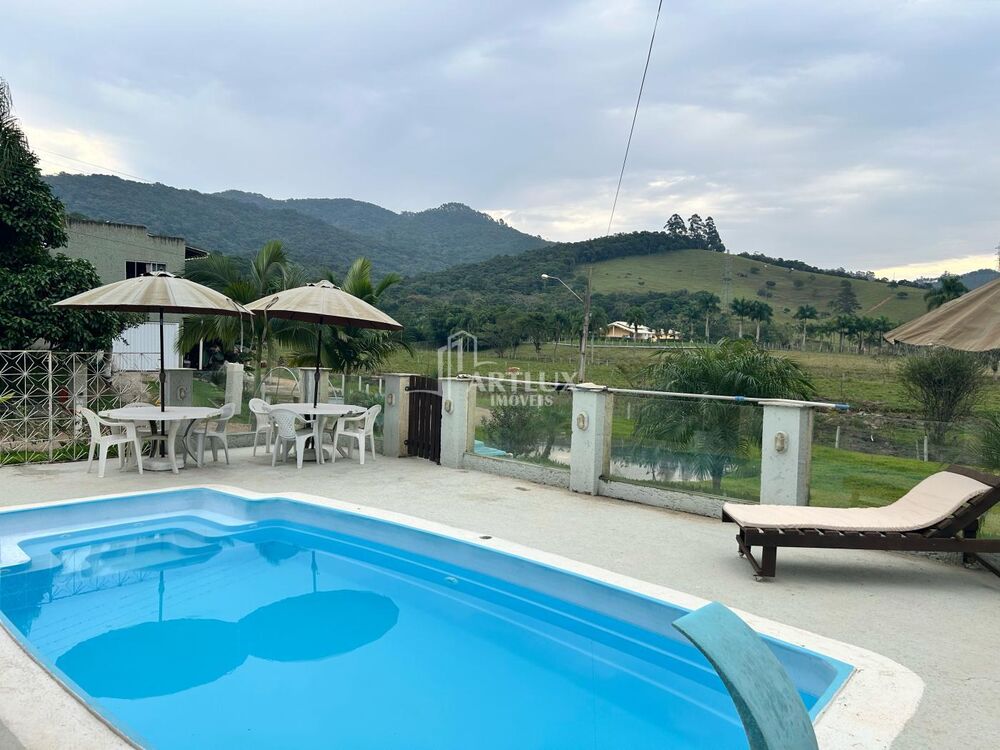 Sítio, 2 quartos, 1440 m² - Foto 1