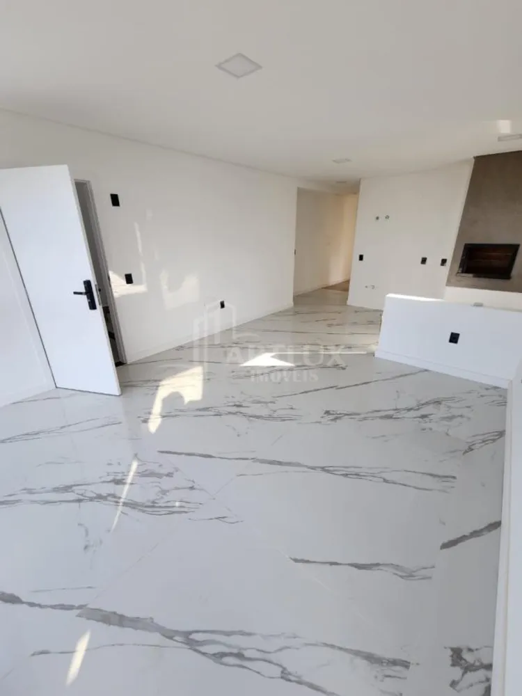 Apartamento, 3 quartos, 83 m² - Foto 2