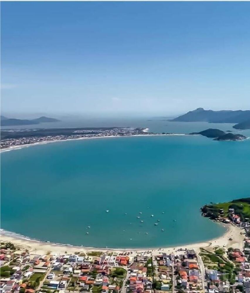 Casa à venda com 3 quartos, 210m² - Foto 12