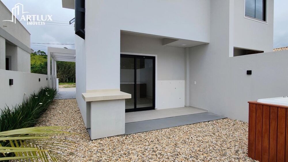 Sobrado à venda com 2 quartos, 126m² - Foto 3