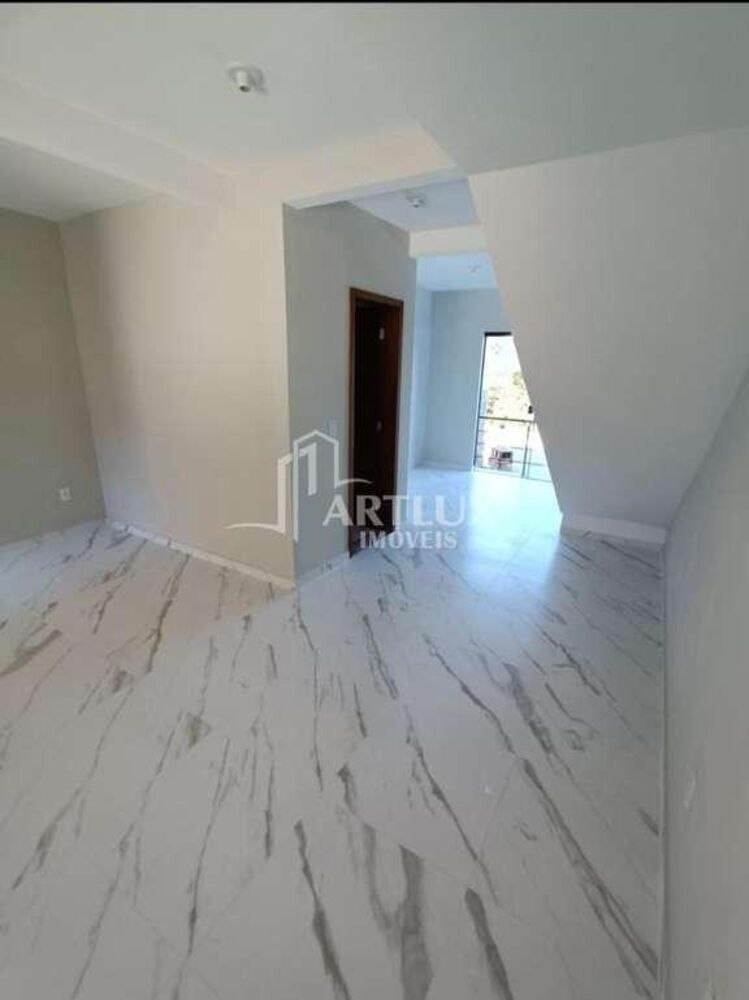 Sobrado à venda com 3 quartos, 95m² - Foto 2