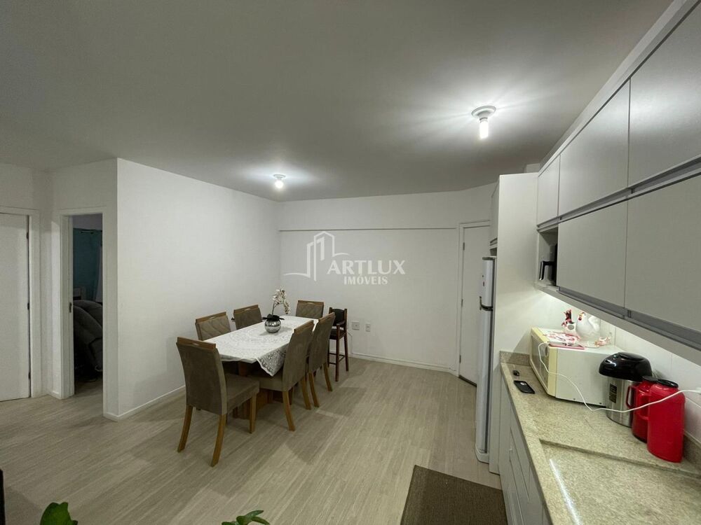 Apartamento, 2 quartos, 75 m² - Foto 1