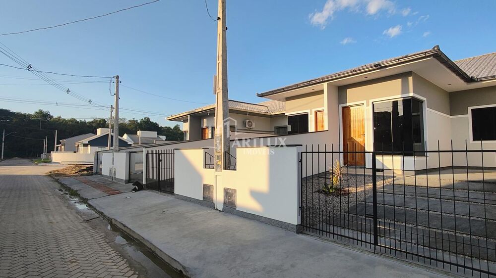 Casa, 3 quartos - Foto 1
