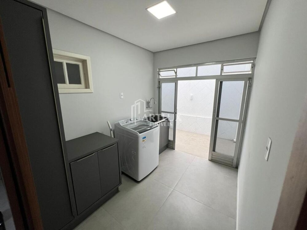 Casa, 3 quartos, 200 m² - Foto 11
