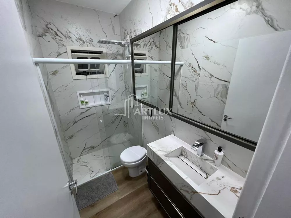 Casa, 3 quartos, 200 m² - Foto 2