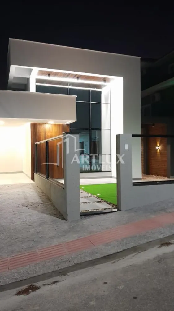 Casa, 3 quartos, 137 m² - Foto 2