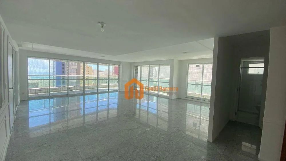 Apartamento, 3 quartos, 260 m² - Foto 2