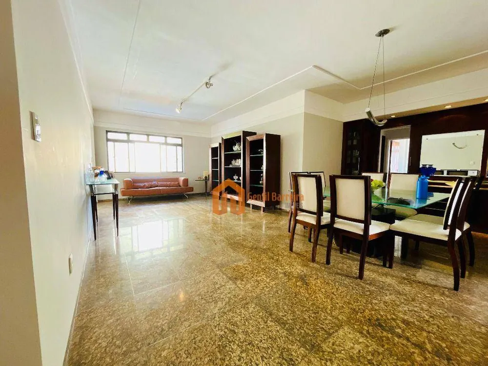 Apartamento, 3 quartos, 186 m² - Foto 2