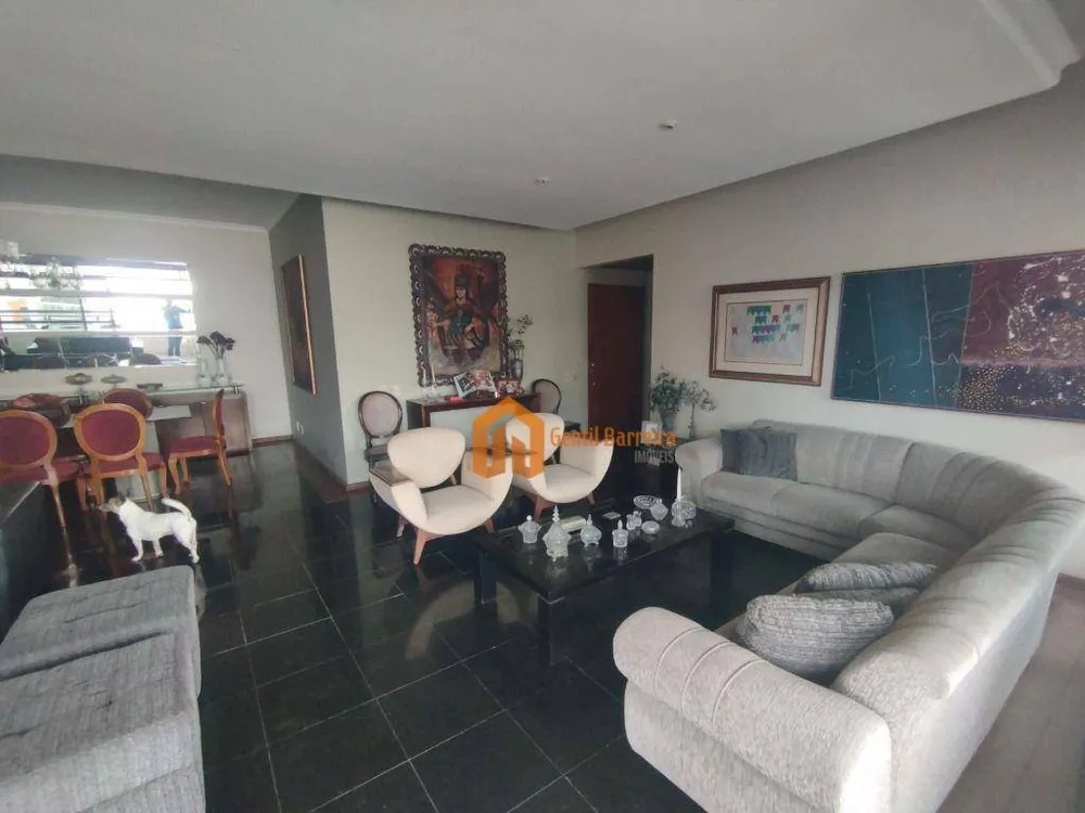 Apartamento, 3 quartos, 276 m² - Foto 3