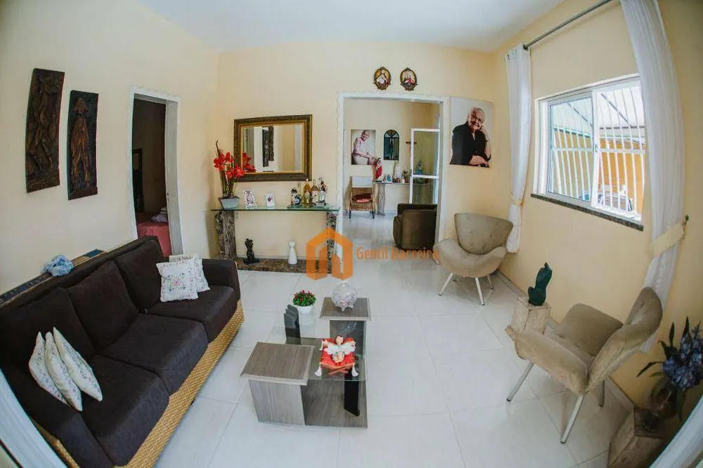 Casa, 3 quartos, 215 m² - Foto 3
