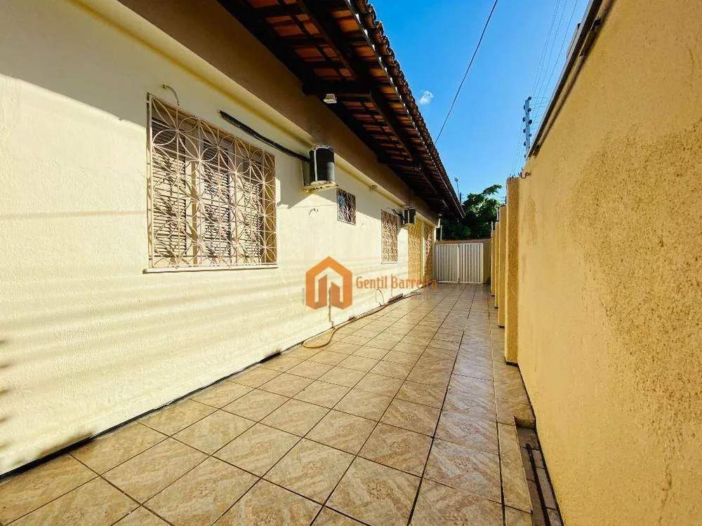 Casa, 4 quartos, 221 m² - Foto 4