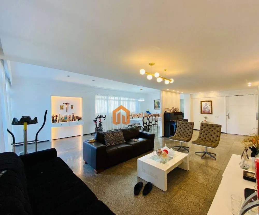 Apartamento, 4 quartos, 249 m² - Foto 1