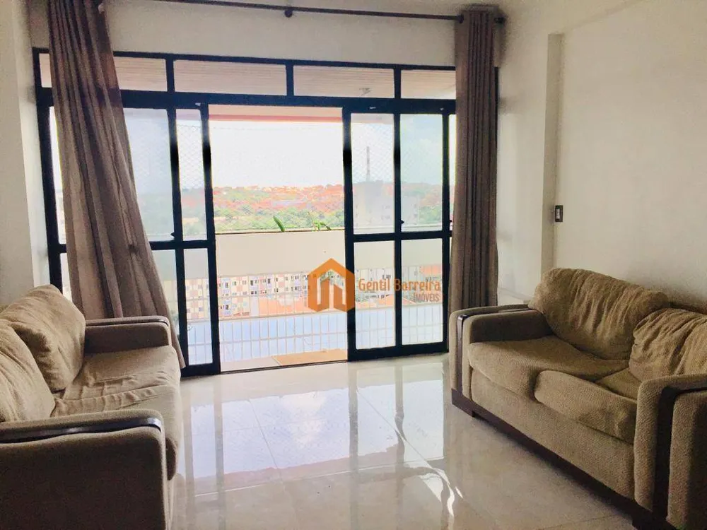 Apartamento, 3 quartos, 161 m² - Foto 1