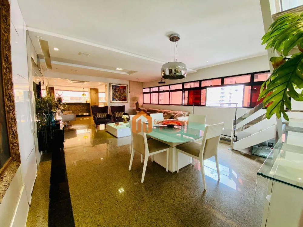 Apartamento, 4 quartos, 241 m² - Foto 1