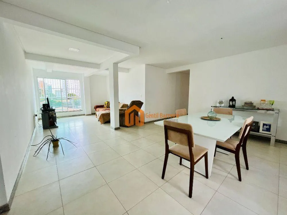 Apartamento, 3 quartos, 135 m² - Foto 2