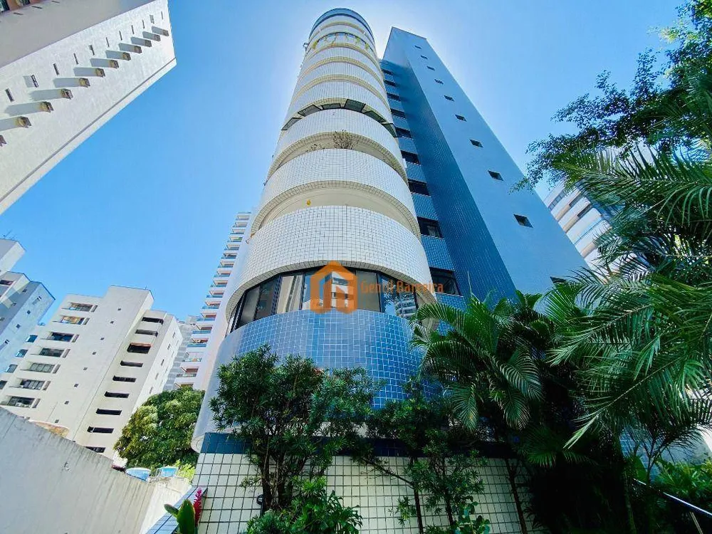Apartamento, 4 quartos, 214 m² - Foto 1