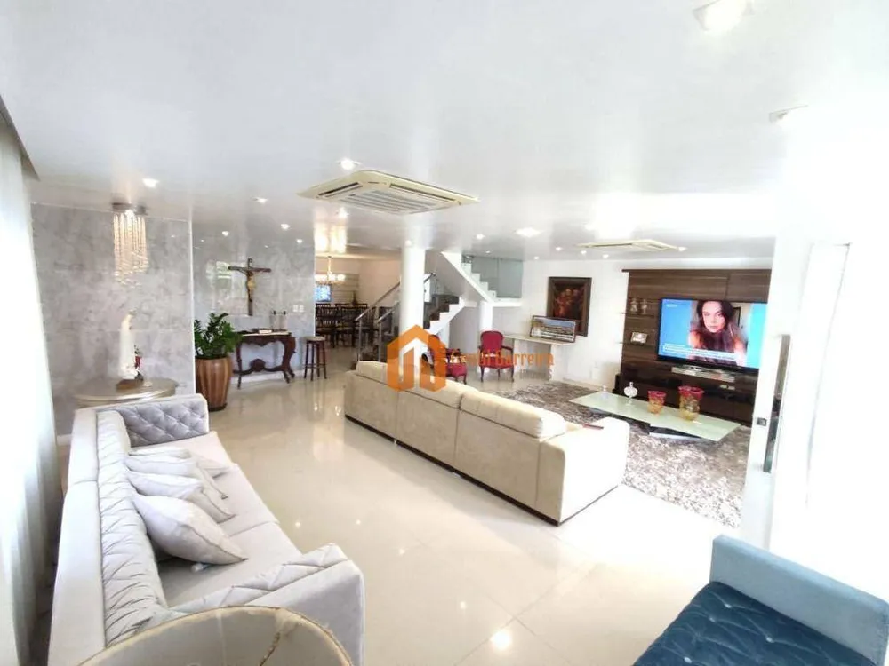 Casa, 4 quartos, 600 m² - Foto 1