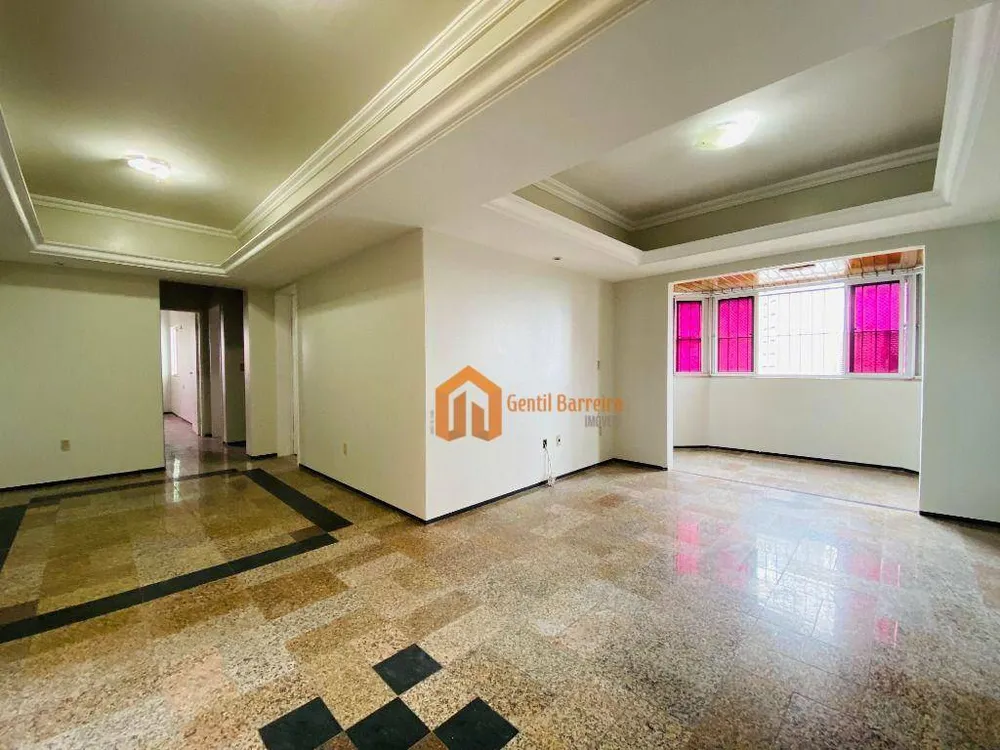 Apartamento, 3 quartos, 118 m² - Foto 2