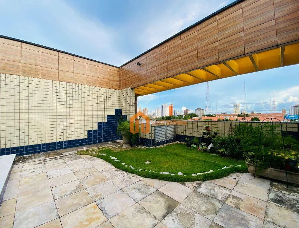 Cobertura, 3 quartos, 230 m² - Foto 4