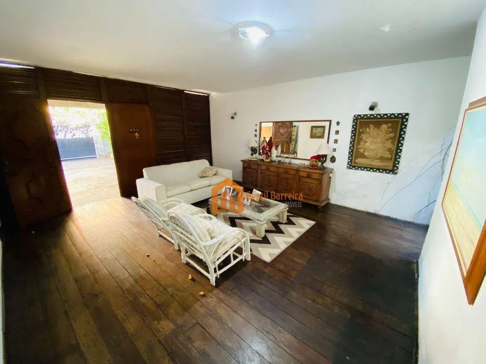Casa, 4 quartos, 381 m² - Foto 2
