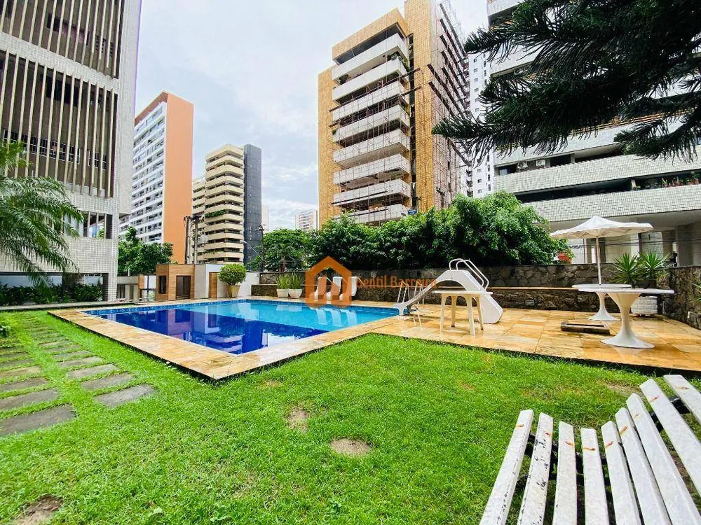 Apartamento, 3 quartos, 300 m² - Foto 1