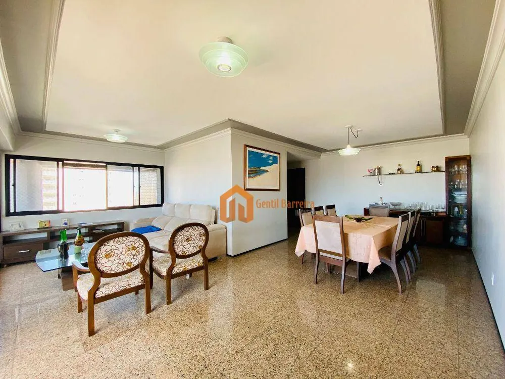 Apartamento, 4 quartos, 176 m² - Foto 2