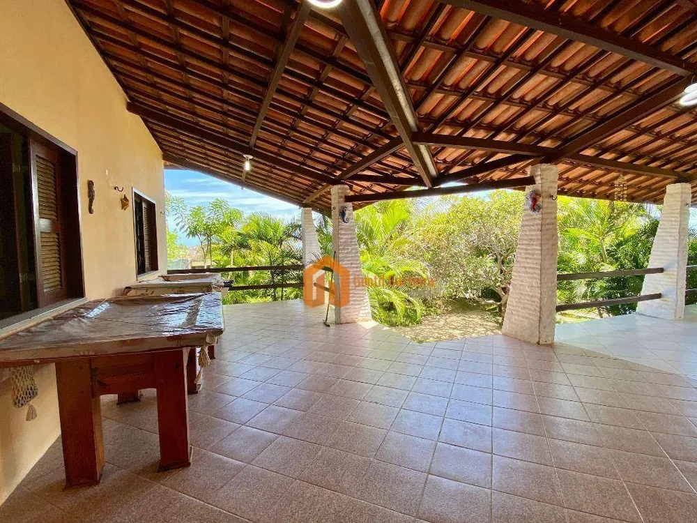 Casa, 5 quartos, 220 m² - Foto 1