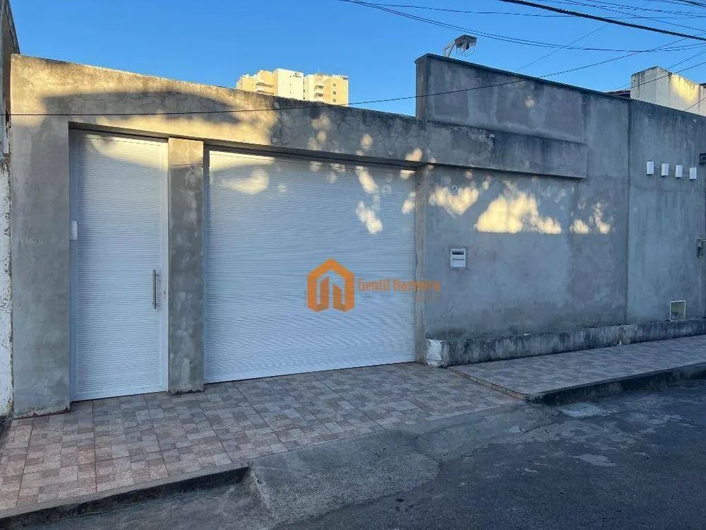 Casa, 3 quartos, 286 m² - Foto 2