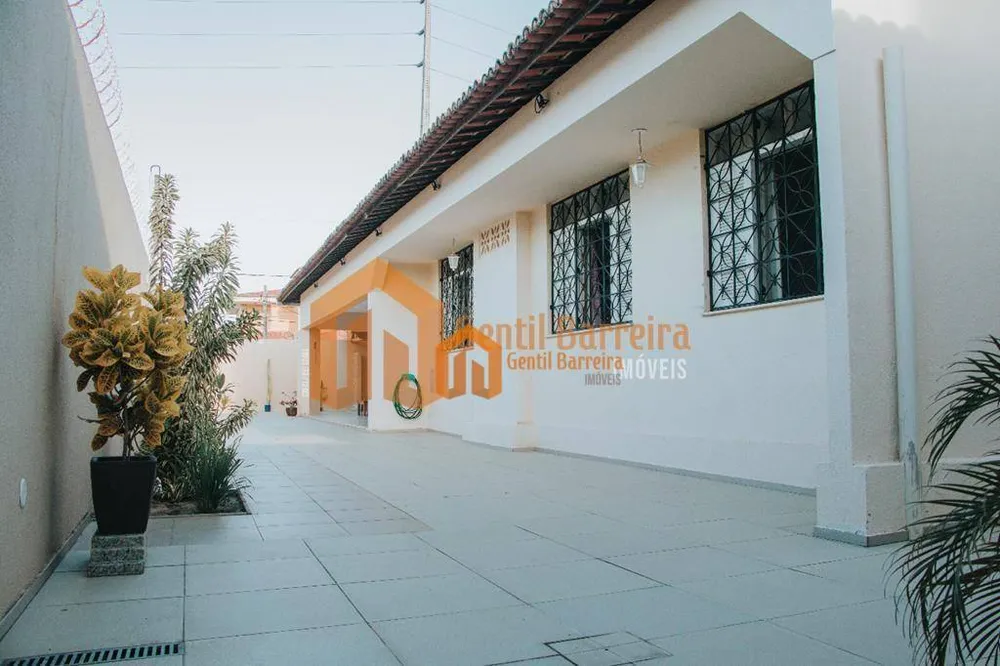 Casa, 3 quartos, 292 m² - Foto 3