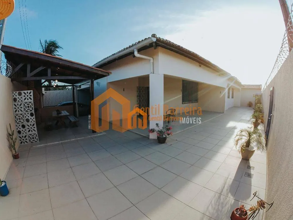 Casa, 3 quartos, 292 m² - Foto 1