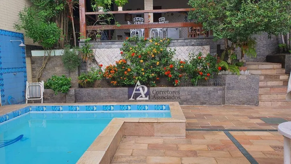 Casa, 3 quartos, 228 m² - Foto 17
