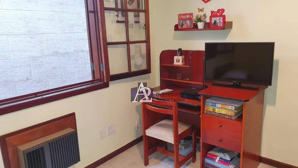 Casa, 3 quartos, 228 m² - Foto 11