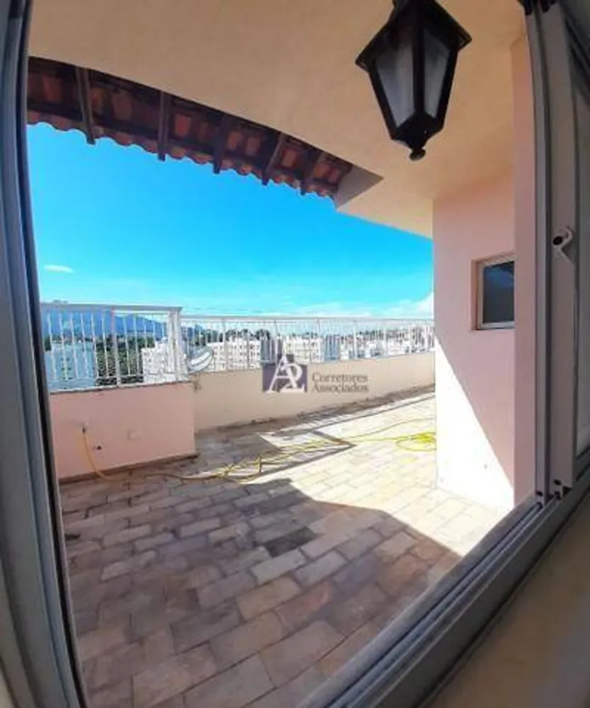 Cobertura, 3 quartos, 178 m² - Foto 1