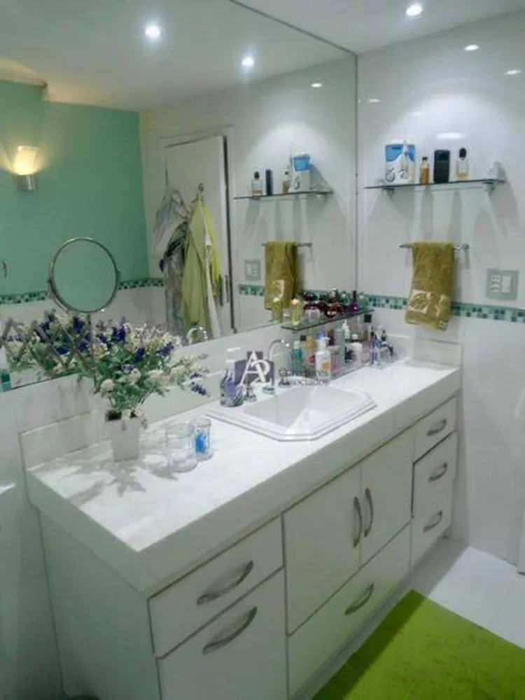 Casa, 3 quartos, 238 m² - Foto 17