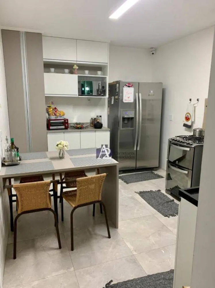 Casa, 3 quartos, 238 m² - Foto 21