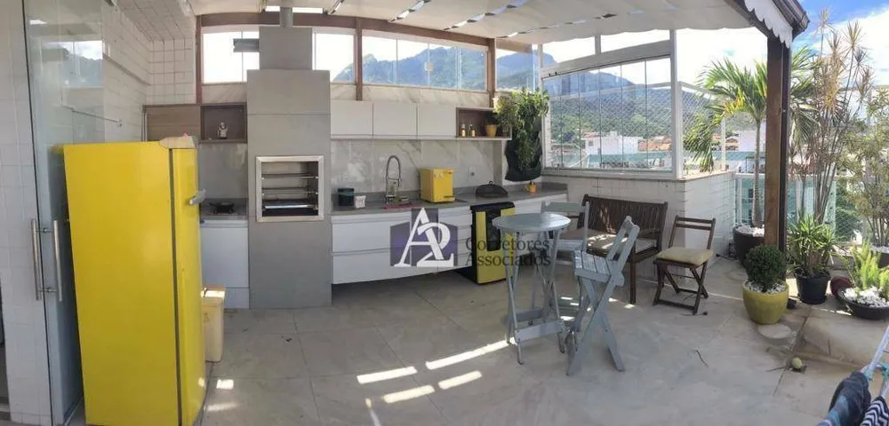 Cobertura, 3 quartos, 195 m² - Foto 11