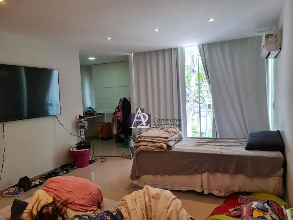 Casa, 3 quartos, 215 m² - Foto 15