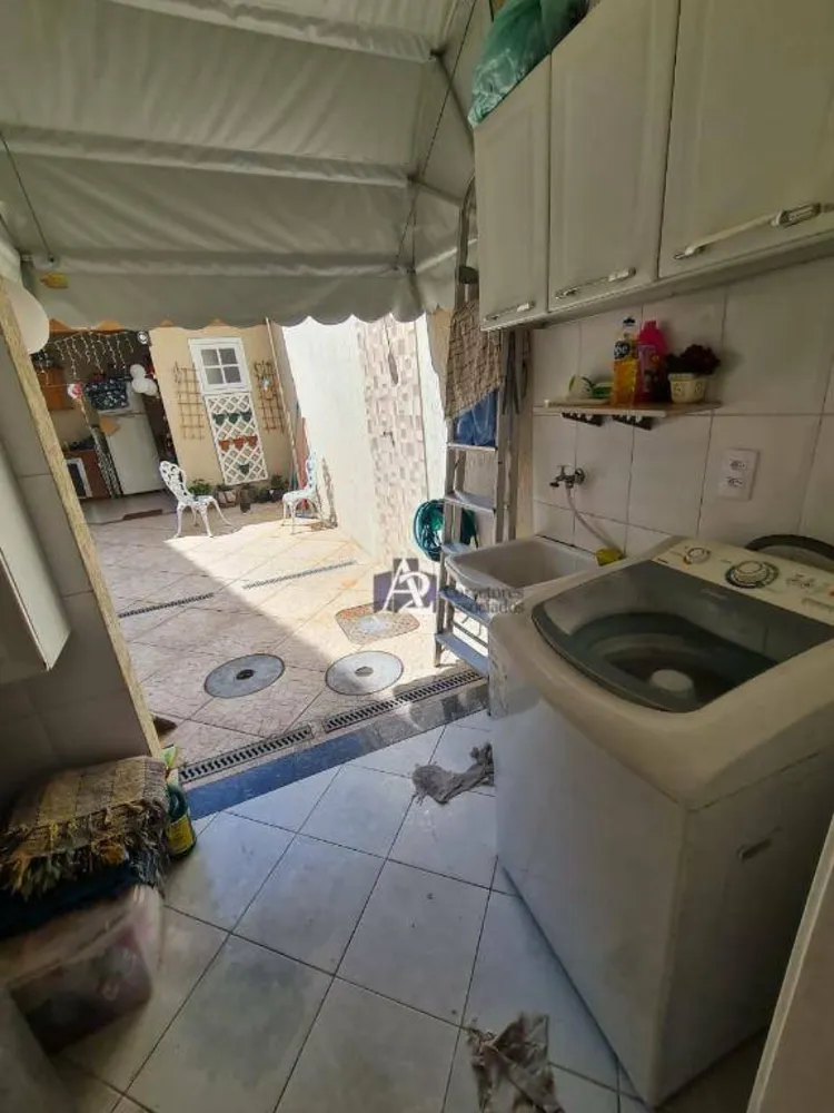 Casa, 3 quartos, 215 m² - Foto 31