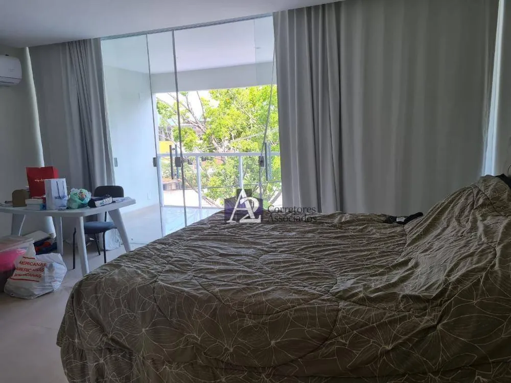 Casa, 3 quartos, 215 m² - Foto 12