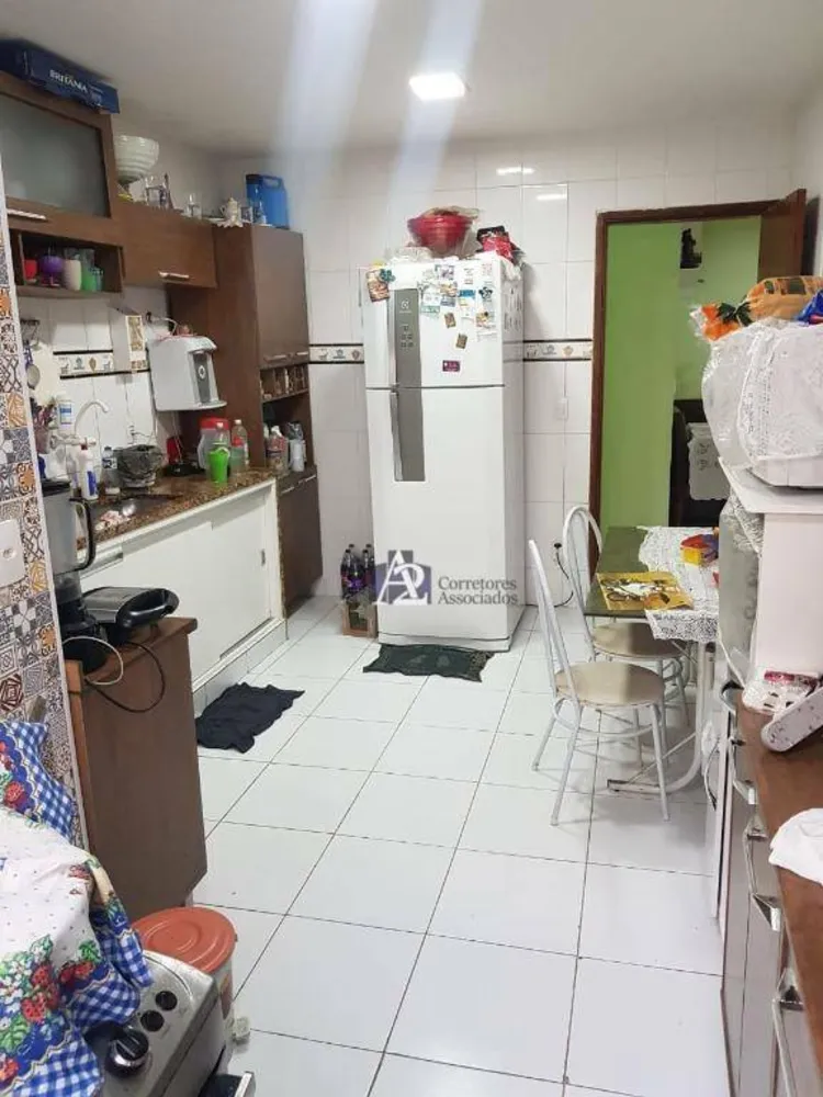 Casa, 4 quartos, 218 m² - Foto 30