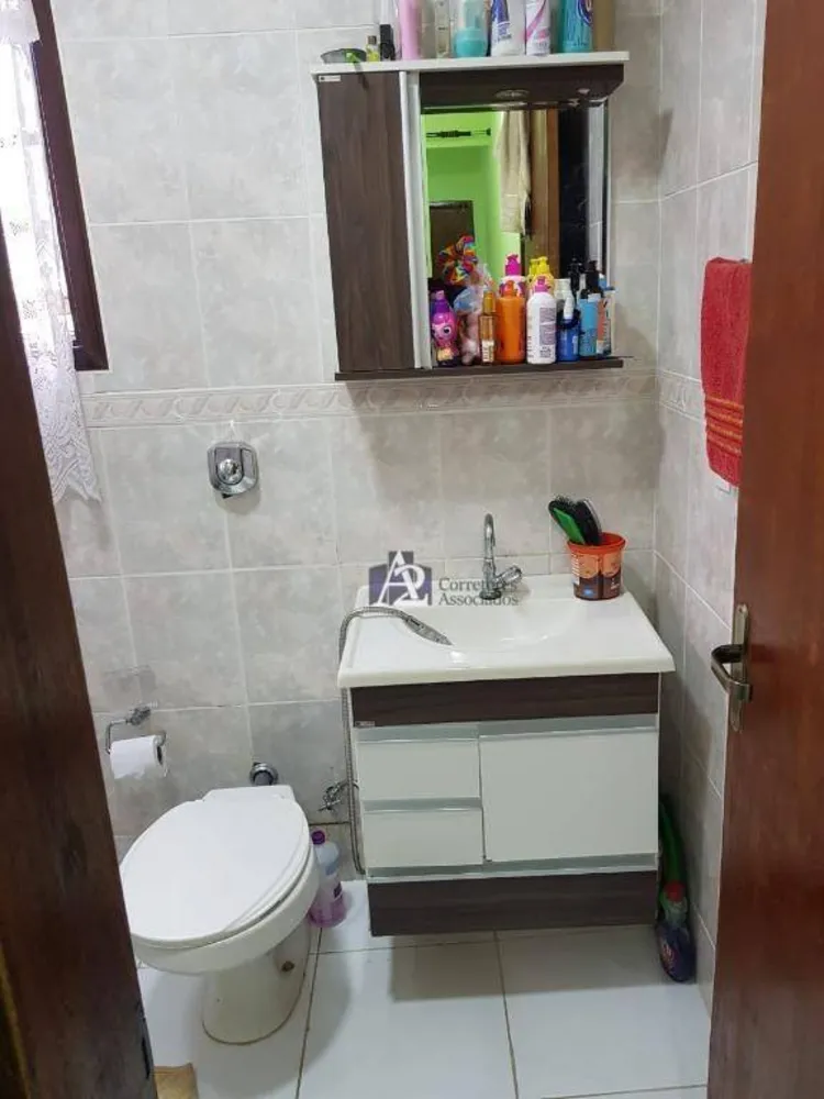 Casa, 4 quartos, 218 m² - Foto 2