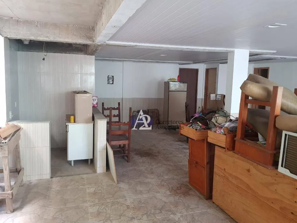 Casa, 4 quartos, 218 m² - Foto 9