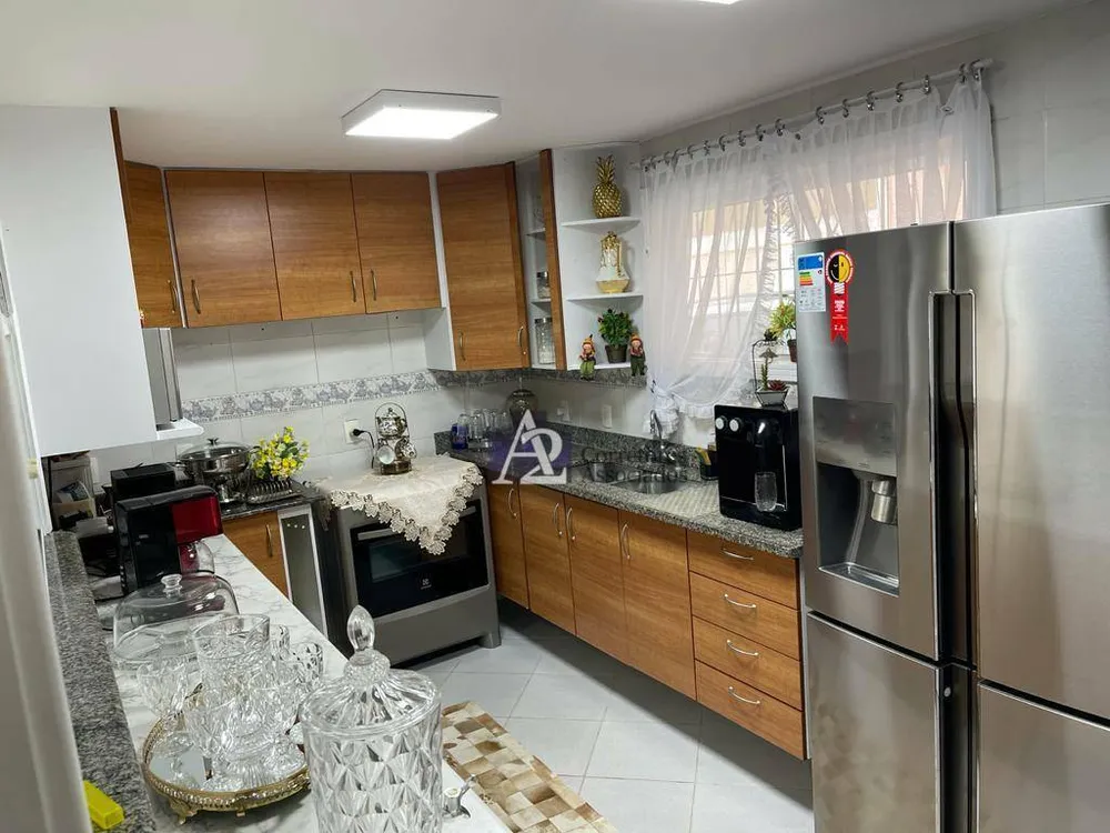Casa, 5 quartos, 280 m² - Foto 19