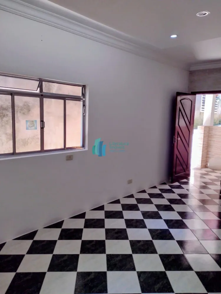 Casa, 3 quartos, 250 m² - Foto 1