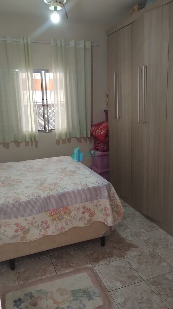 Casa, 3 quartos, 162 m² - Foto 1
