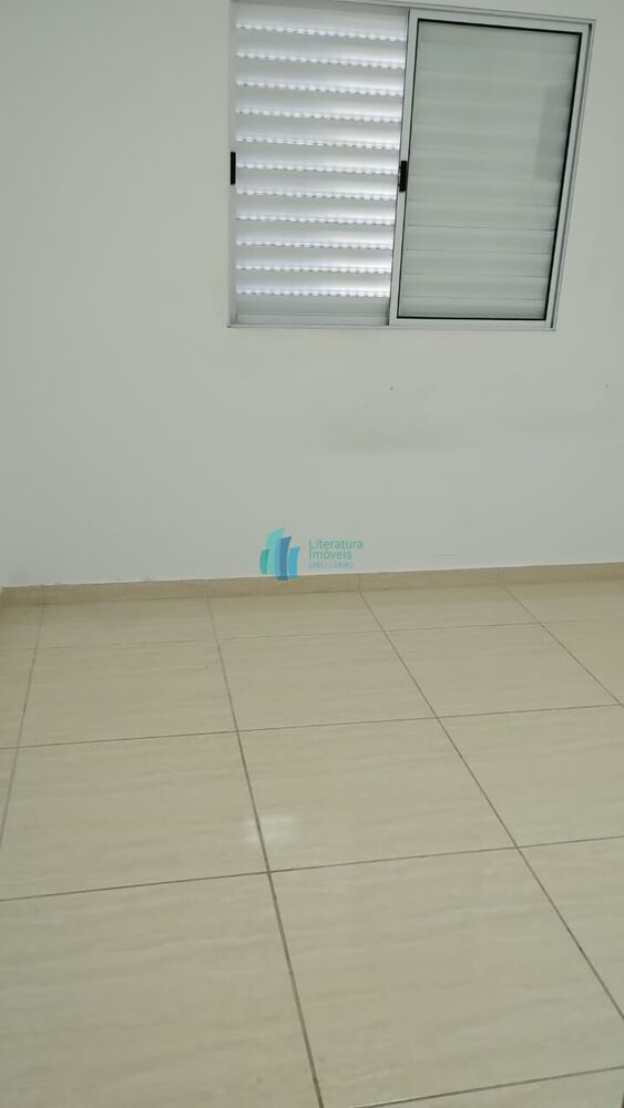 Casa para alugar com 3 quartos, 150m² - Foto 1